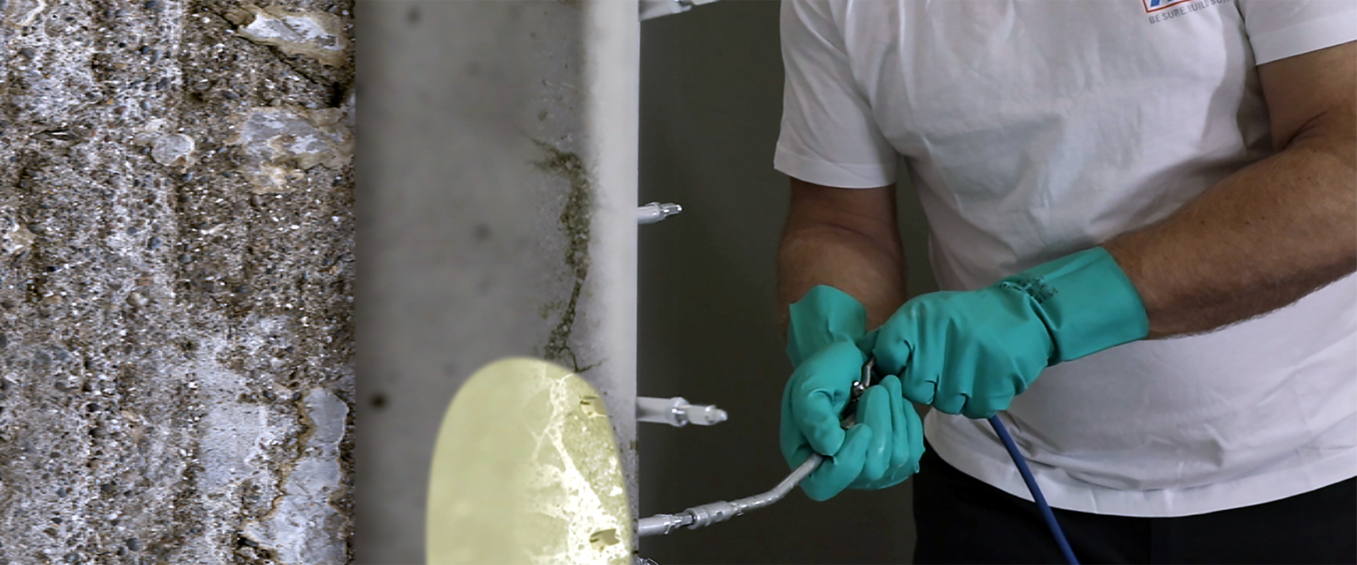 MC Injekt 2133 para a água rapidamente